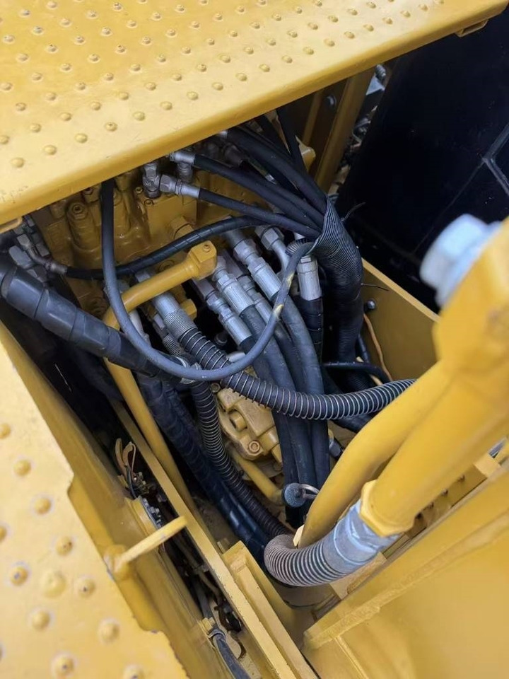 CAT 312 - Escavadora de rastos: foto 2 CAT 312 - Escavadora de rastos: foto 2