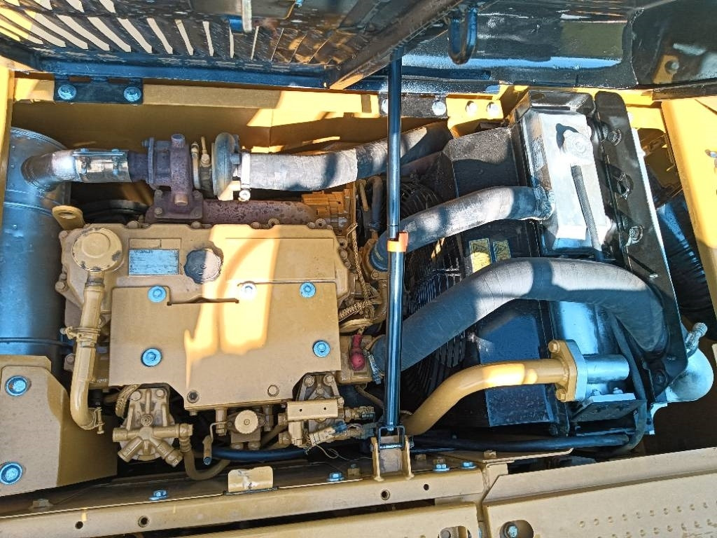 CAT 313 - Escavadora de rastos: foto 2 CAT 313 - Escavadora de rastos: foto 2