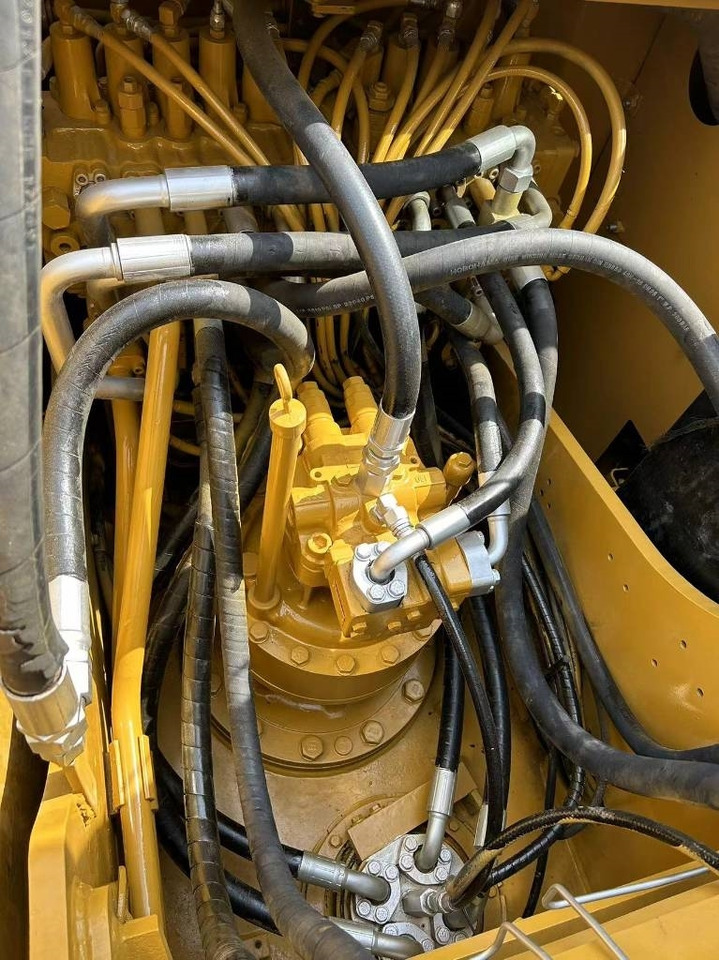 CAT 320 D - Escavadora de rastos: foto 2 CAT 320 D - Escavadora de rastos: foto 2