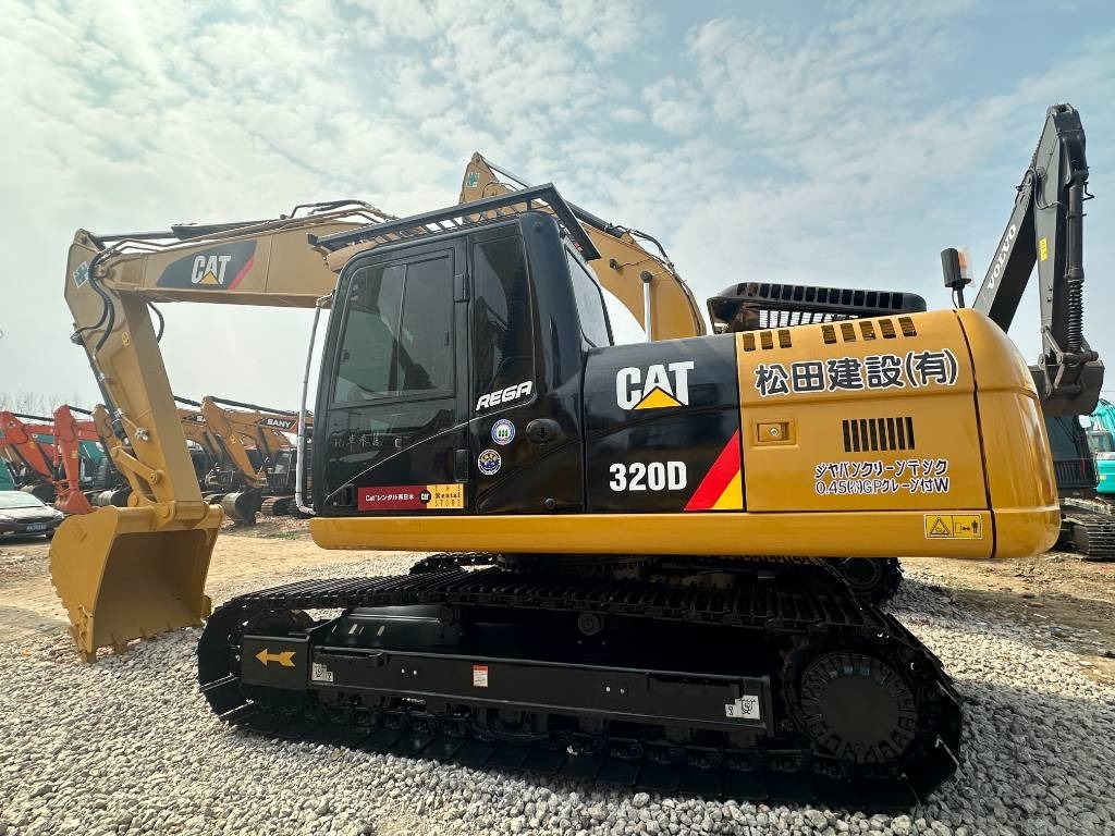 CAT 320 D - Escavadora de rastos: foto 2 CAT 320 D - Escavadora de rastos: foto 2