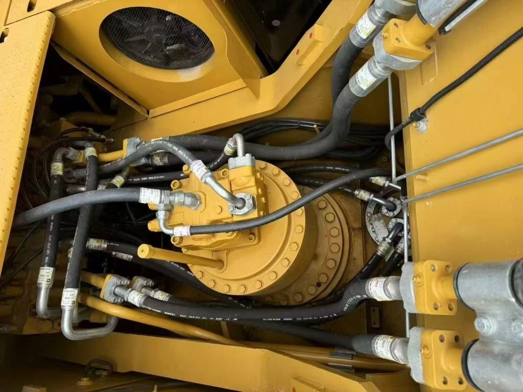 CAT 330 - Escavadora de rastos: foto 2 CAT 330 - Escavadora de rastos: foto 2