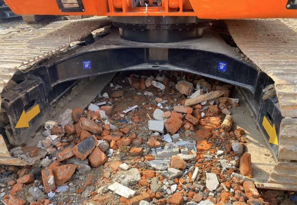 Doosan 150 - Escavadora de rastos: foto 5 Doosan 150 - Escavadora de rastos: foto 5