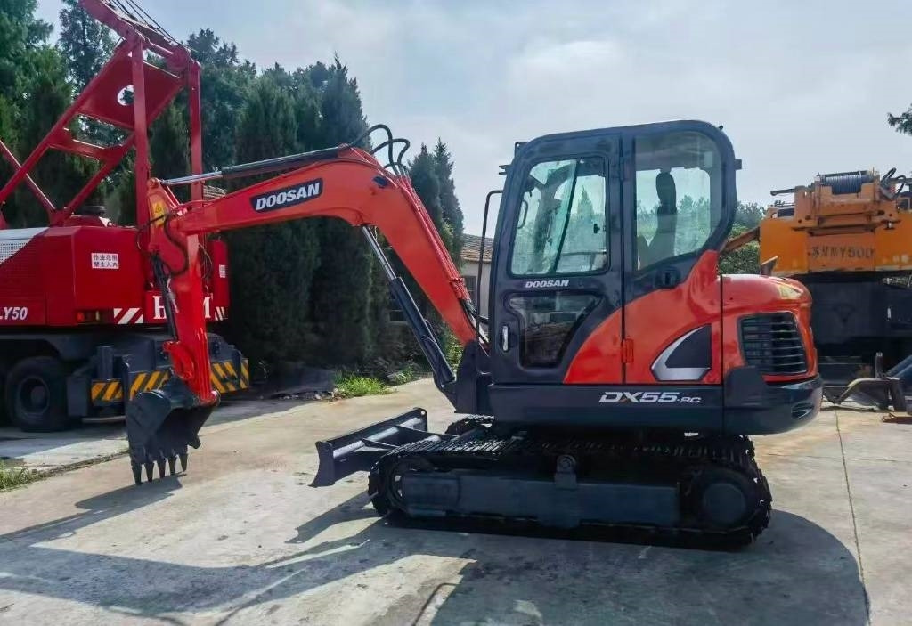 Doosan DH 55 - Mini escavadeira: foto 2 Doosan DH 55 - Mini escavadeira: foto 2