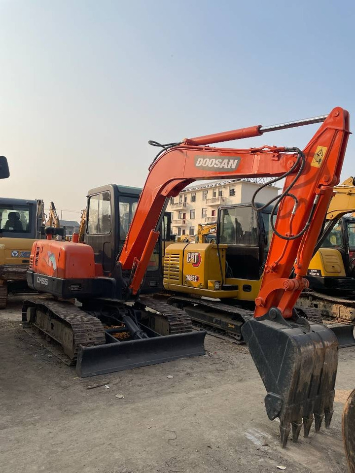 Doosan DH 55 - Mini escavadeira: foto 1 Doosan DH 55 - Mini escavadeira: foto 1