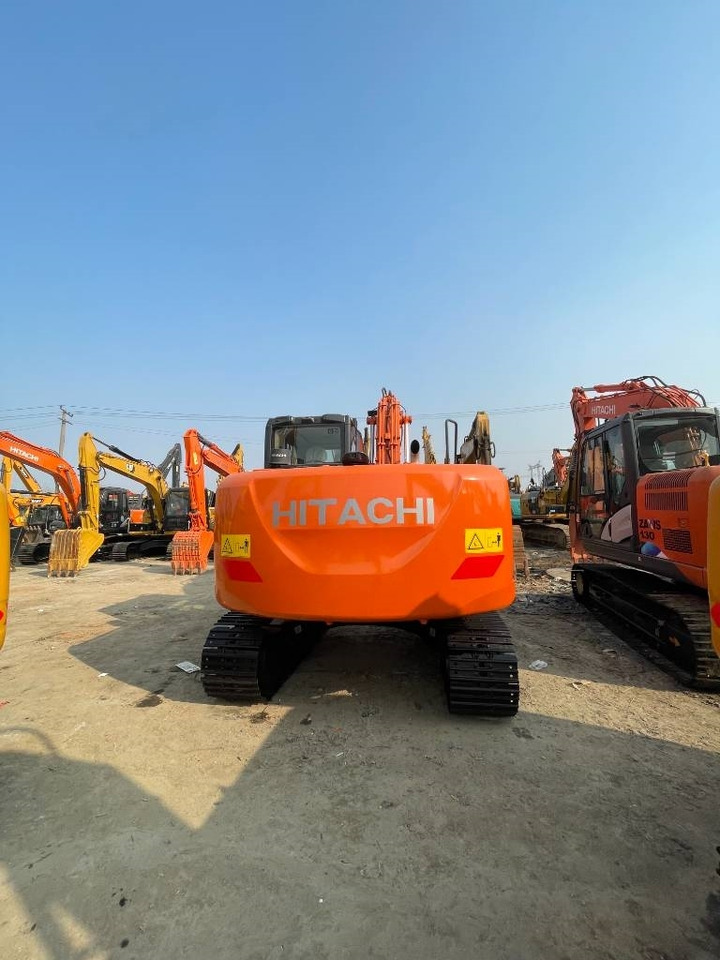 Escavadora de rastos Hitachi ZX 130: foto 7