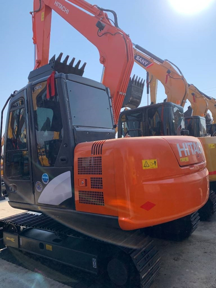 Hitachi ZX 70 - Mini escavadeira: foto 2 Hitachi ZX 70 - Mini escavadeira: foto 2