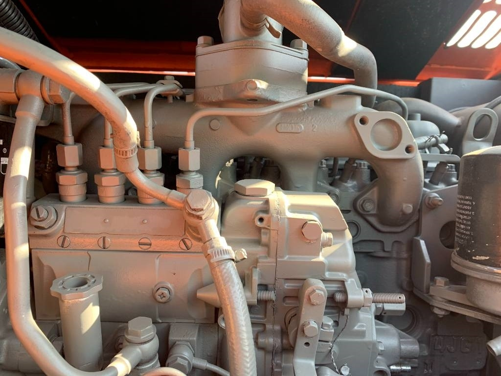 Hitachi ZX 70 - Mini escavadeira: foto 3 Hitachi ZX 70 - Mini escavadeira: foto 3