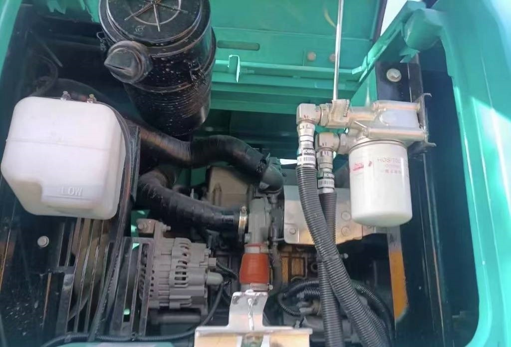 Kobelco SK 75 - Escavadora de rastos: foto 2 Kobelco SK 75 - Escavadora de rastos: foto 2