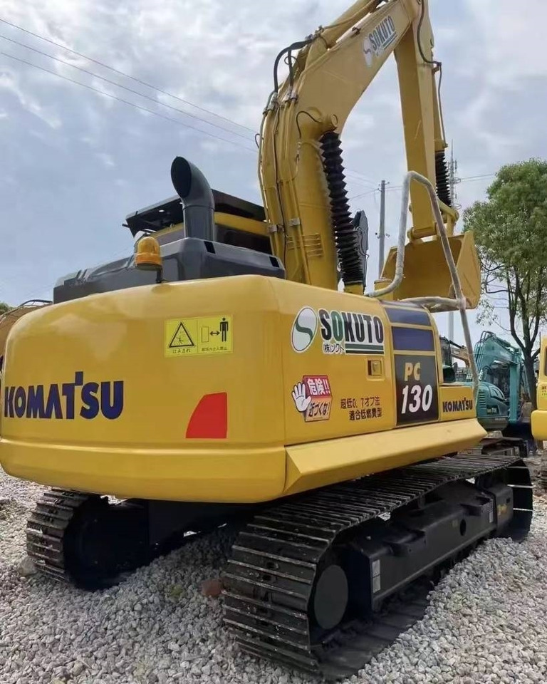 Komatsu PC 130 - Escavadora de rastos: foto 4 Komatsu PC 130 - Escavadora de rastos: foto 4