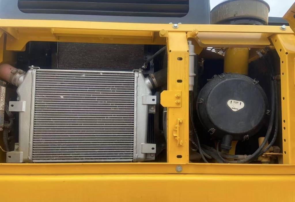 Komatsu PC 400-7 - Escavadora de rastos: foto 2 Komatsu PC 400-7 - Escavadora de rastos: foto 2