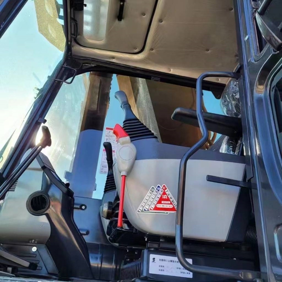 Komatsu PC 450 - Escavadora de rastos: foto 2 Komatsu PC 450 - Escavadora de rastos: foto 2