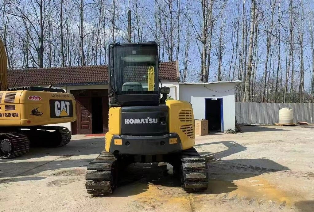 Komatsu PC 55 - Mini escavadeira: foto 4 Komatsu PC 55 - Mini escavadeira: foto 4