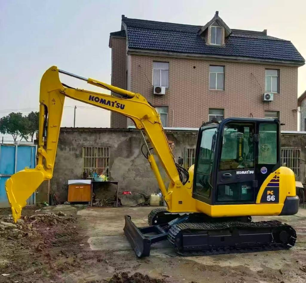 Komatsu PC 56 - Mini escavadeira: foto 1 Komatsu PC 56 - Mini escavadeira: foto 1