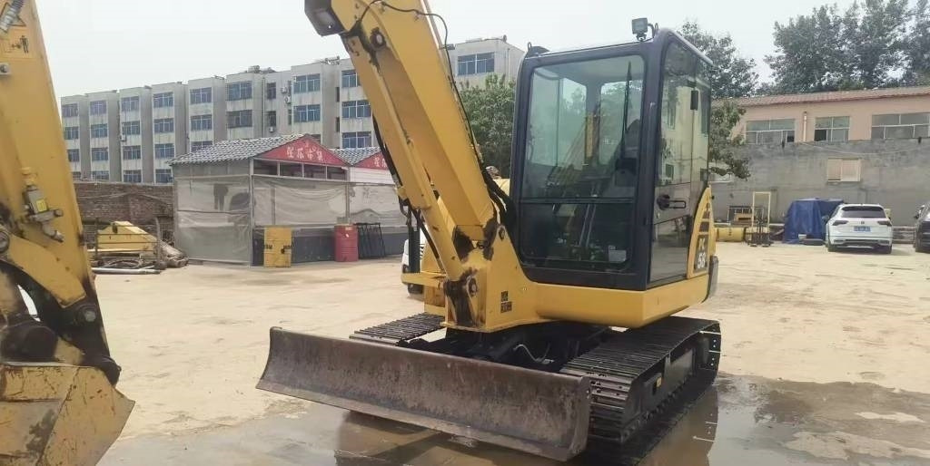 Komatsu PC 58 - Mini escavadeira: foto 5 Komatsu PC 58 - Mini escavadeira: foto 5
