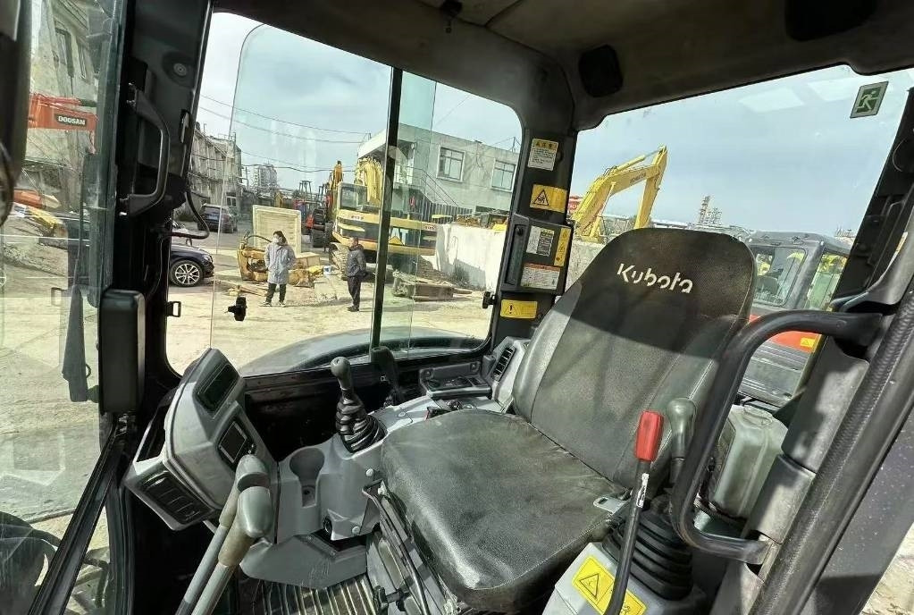 Kubota 163 - Escavadora de rastos: foto 3 Kubota 163 - Escavadora de rastos: foto 3