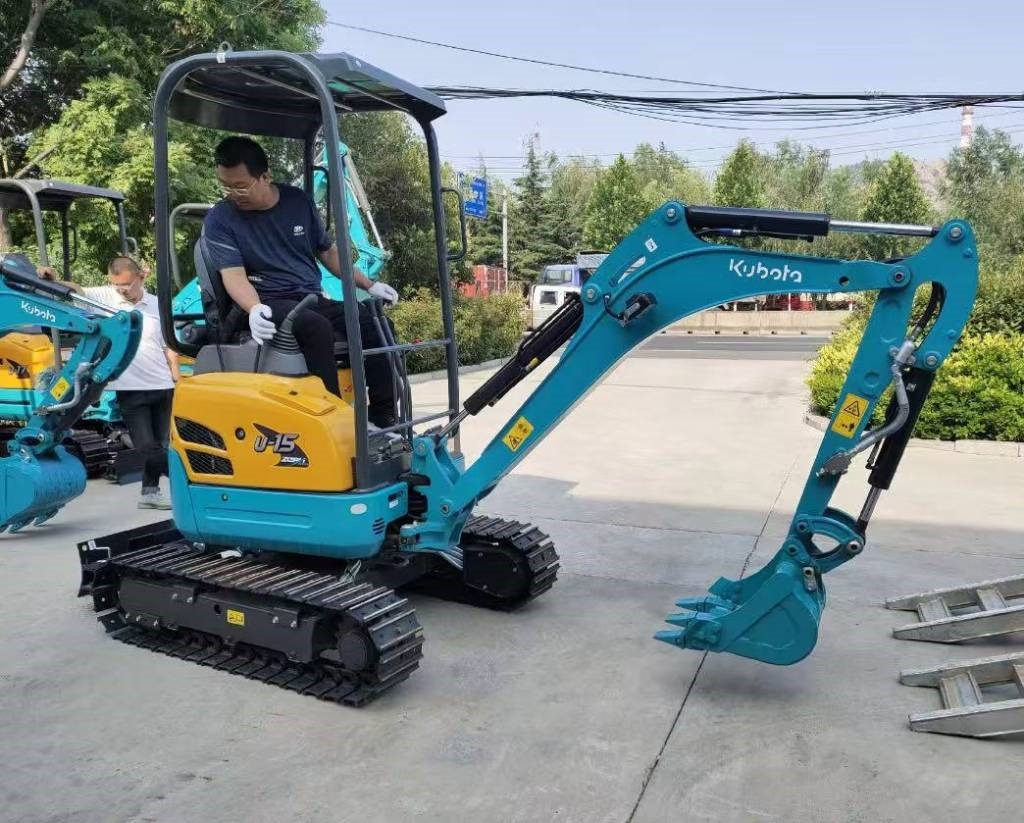 Kubota U 15 - Mini escavadeira: foto 3 Kubota U 15 - Mini escavadeira: foto 3