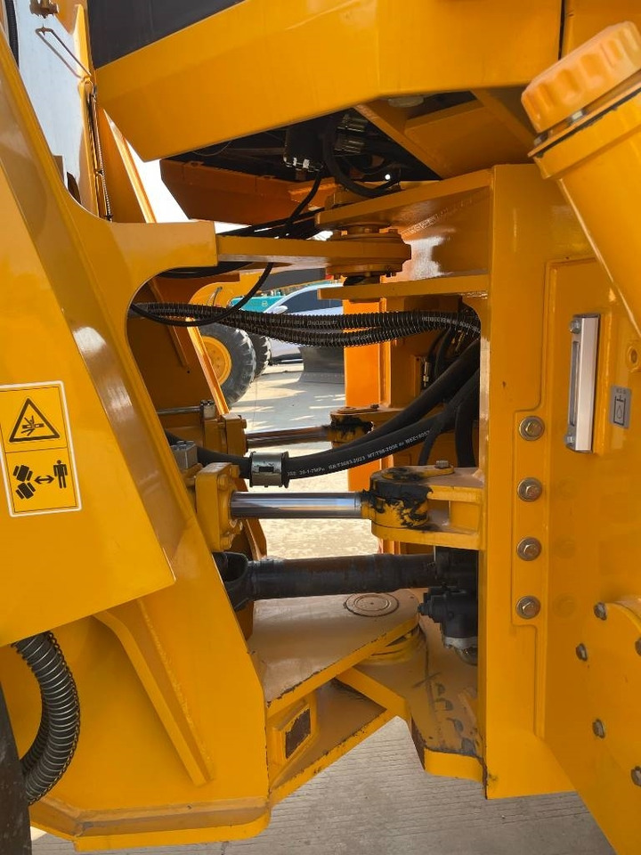 Liugong 856 H - Escavadora de rastos: foto 3 Liugong 856 H - Escavadora de rastos: foto 3