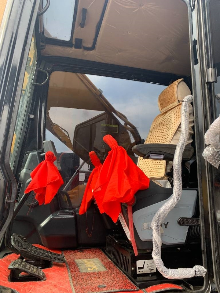 Sany SY 215 - Escavadora de rastos: foto 5 Sany SY 215 - Escavadora de rastos: foto 5