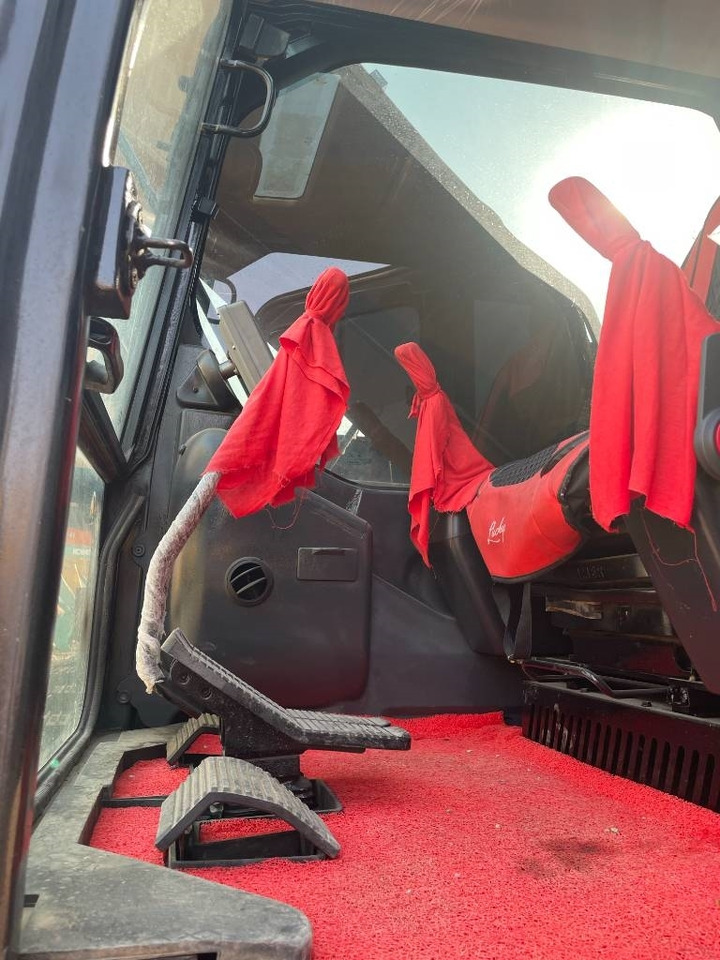 Sany SY 235 - Escavadora de rastos: foto 4 Sany SY 235 - Escavadora de rastos: foto 4