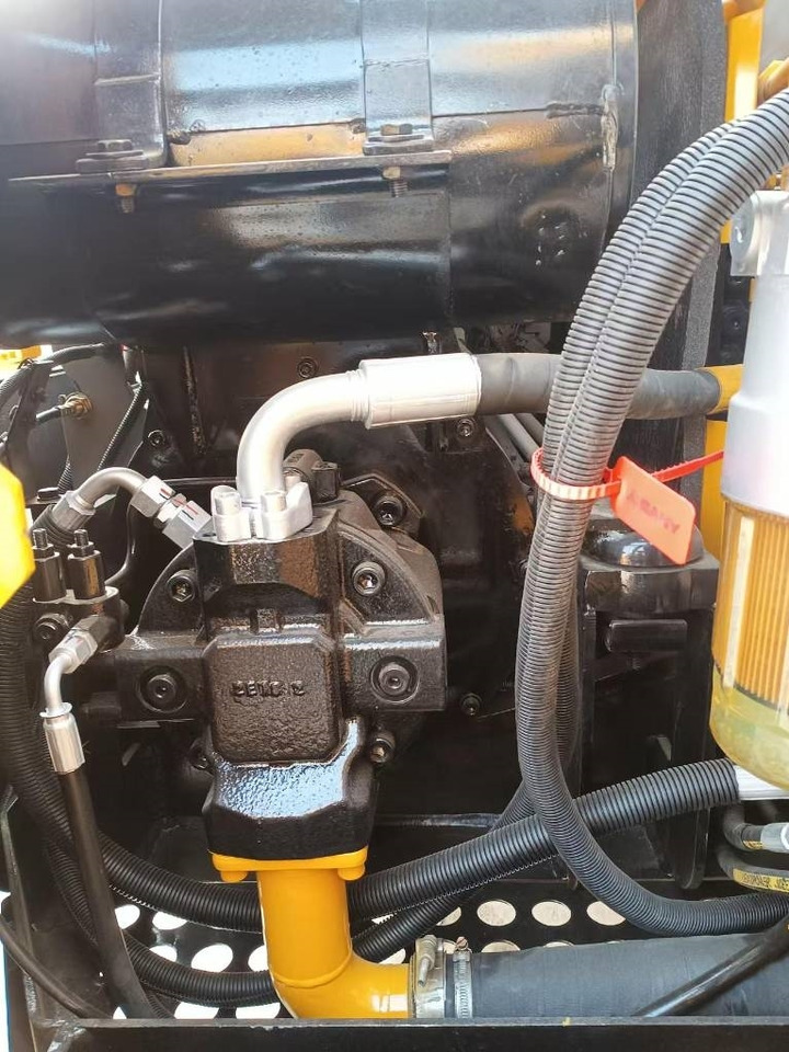 Sany SY 75 - Escavadora de rastos: foto 2 Sany SY 75 - Escavadora de rastos: foto 2