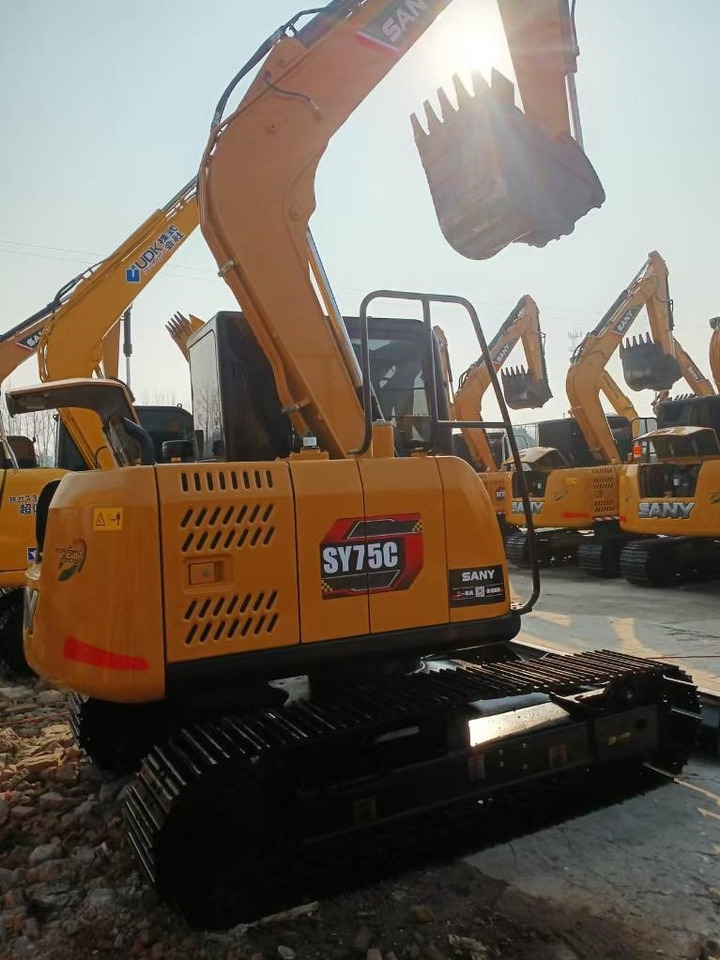 Sany SY 75 - Escavadora de rastos: foto 4 Sany SY 75 - Escavadora de rastos: foto 4