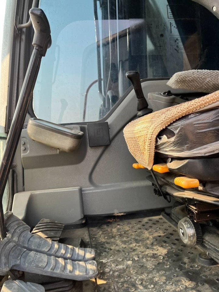 Volvo 290 - Escavadora de rastos: foto 4 Volvo 290 - Escavadora de rastos: foto 4