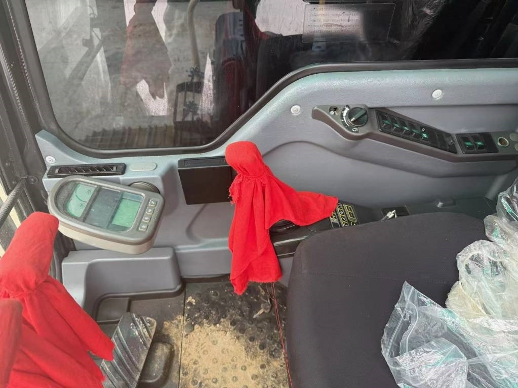 Volvo EC 140  - Escavadora de rastos: foto 2 Volvo EC 140  - Escavadora de rastos: foto 2