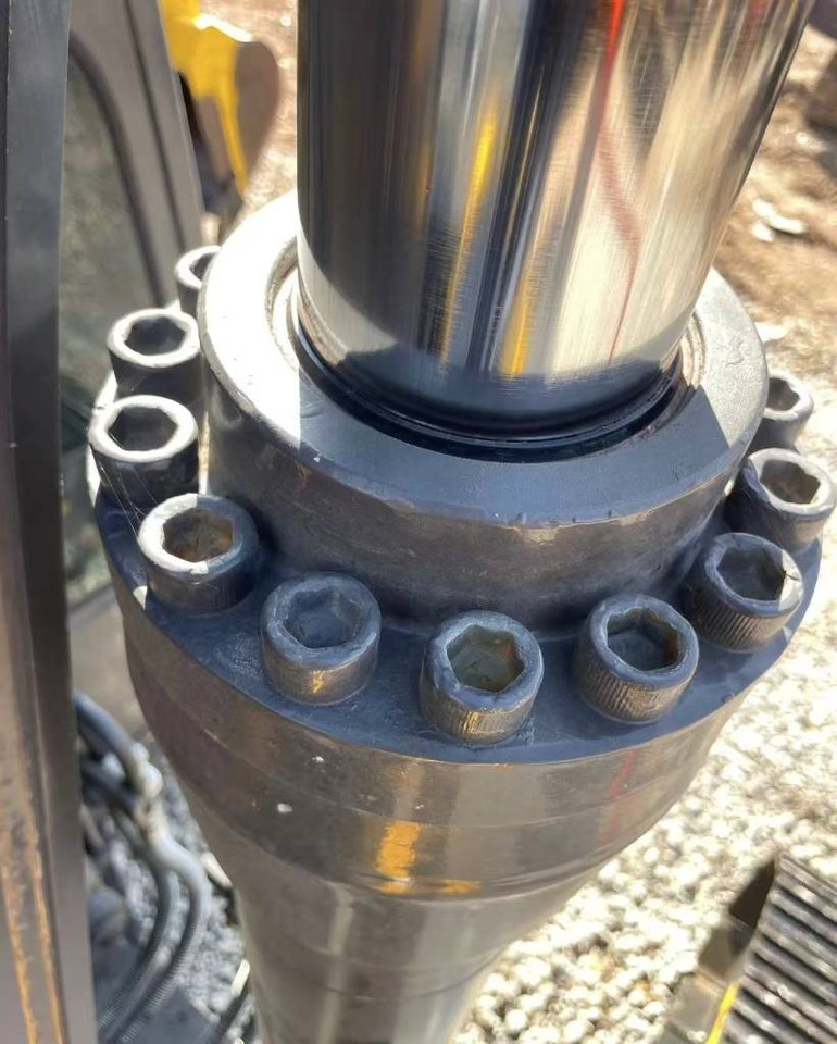 Volvo EC 240 - Escavadora de rastos: foto 3 Volvo EC 240 - Escavadora de rastos: foto 3