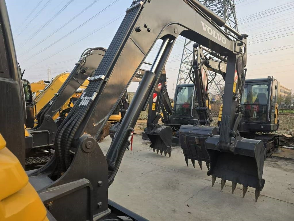 Volvo EC 60 - Escavadora de rastos: foto 4 Volvo EC 60 - Escavadora de rastos: foto 4