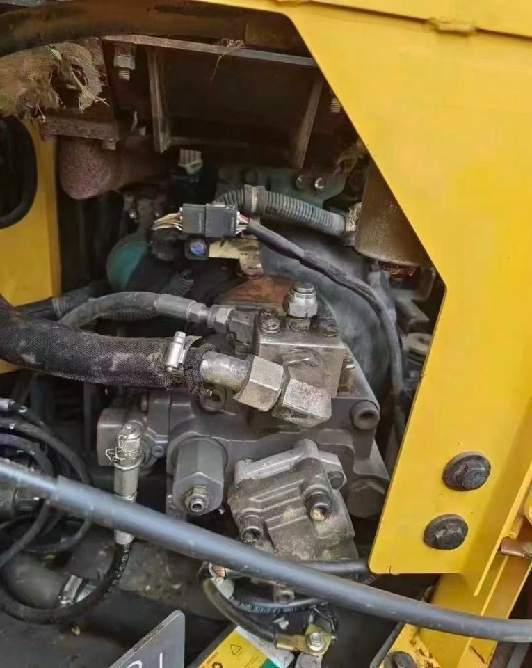 Volvo EC 80 D - Escavadora de rastos: foto 3 Volvo EC 80 D - Escavadora de rastos: foto 3