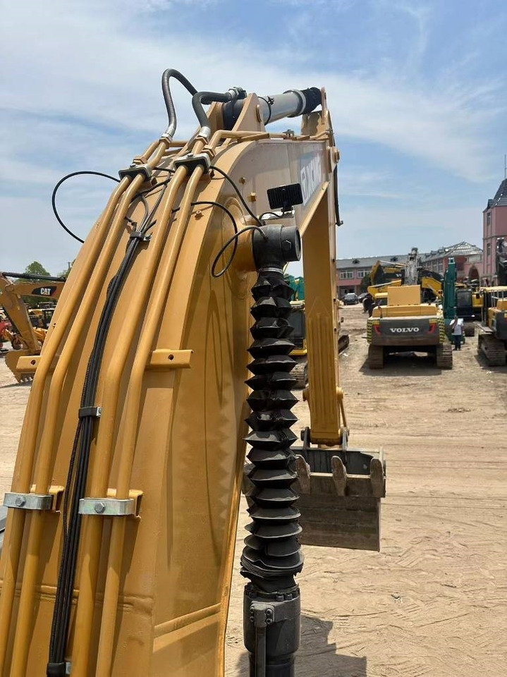 XCMG XE 215 DA - Escavadora de rastos: foto 2 XCMG XE 215 DA - Escavadora de rastos: foto 2