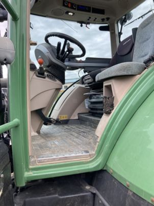 Trator Fendt 514 POWER PLUS S4: foto 8