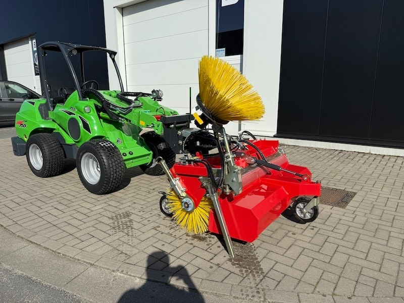 KR Maschinen KM590-1550 - Vassoura: foto 1 KR Maschinen KM590-1550 - Vassoura: foto 1