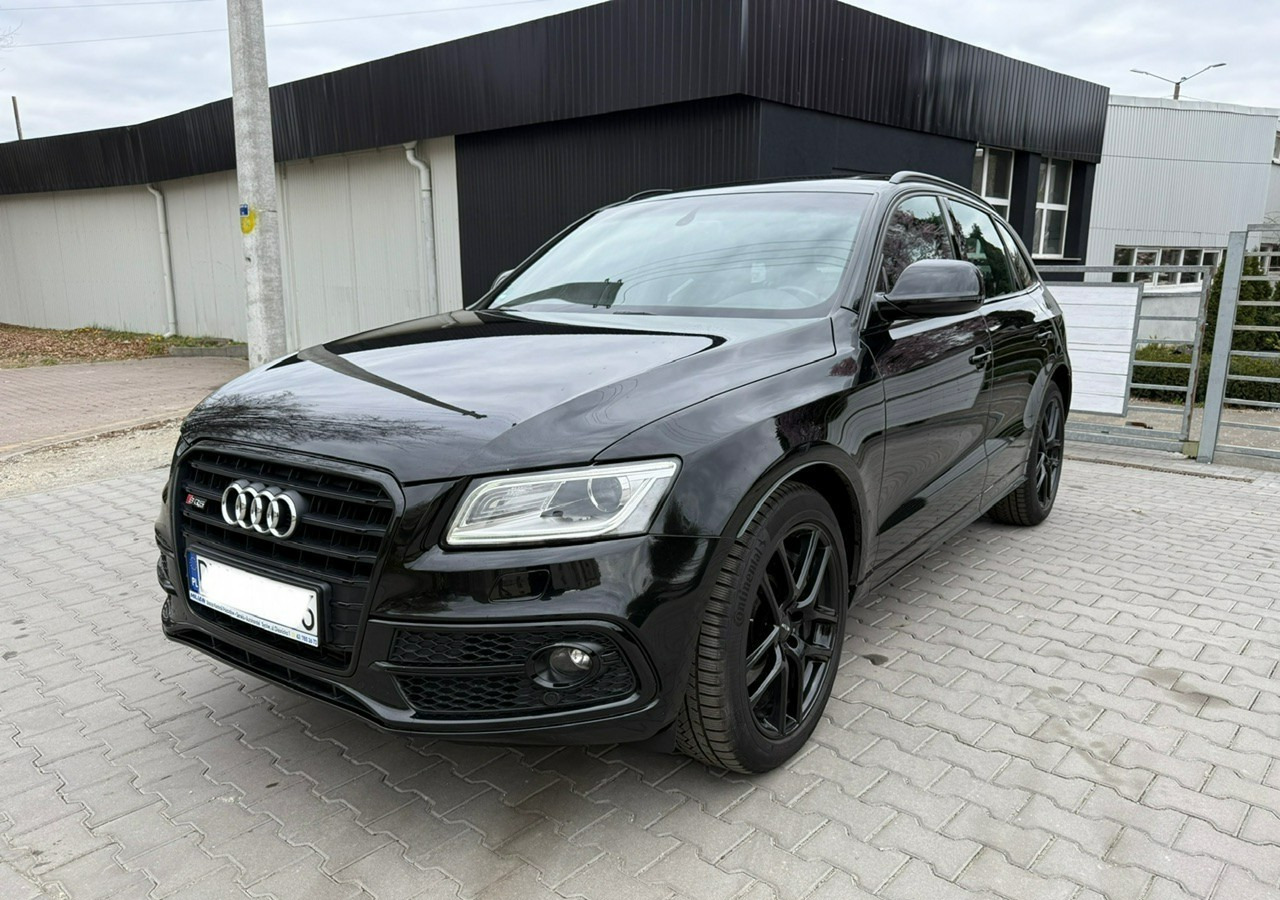 Audi SQ5 I (8R) SQ5 3.0TDI 326KM Black Edition S-tronic Panorama Nagłośnienie Hak 20 - Automóvel: foto 1 Audi SQ5 I (8R) SQ5 3.0TDI 326KM Black Edition S-tronic Panorama Nagłośnienie Hak 20 - Automóvel: foto 1