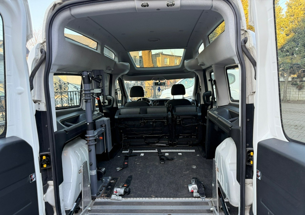 Fiat Doblo II Doblo 1.6-120KM dla Niepełnosprawnych RAMPA Inwalida Model 2020 - Automóvel: foto 3 Fiat Doblo II Doblo 1.6-120KM dla Niepełnosprawnych RAMPA Inwalida Model 2020 - Automóvel: foto 3