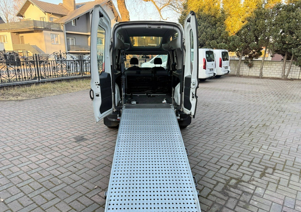 Fiat Doblo II Doblo 1.6-120KM dla Niepełnosprawnych RAMPA Inwalida Model 2020 - Automóvel: foto 3 Fiat Doblo II Doblo 1.6-120KM dla Niepełnosprawnych RAMPA Inwalida Model 2020 - Automóvel: foto 3