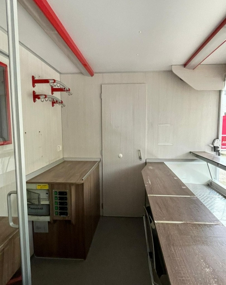 Fiat Ducato Autosklep Gastronomiczny Food Truck Foodtruck sklep W-zasil 2018 BOR - Food truck: foto 3 Fiat Ducato Autosklep Gastronomiczny Food Truck Foodtruck sklep W-zasil 2018 BOR - Food truck: foto 3