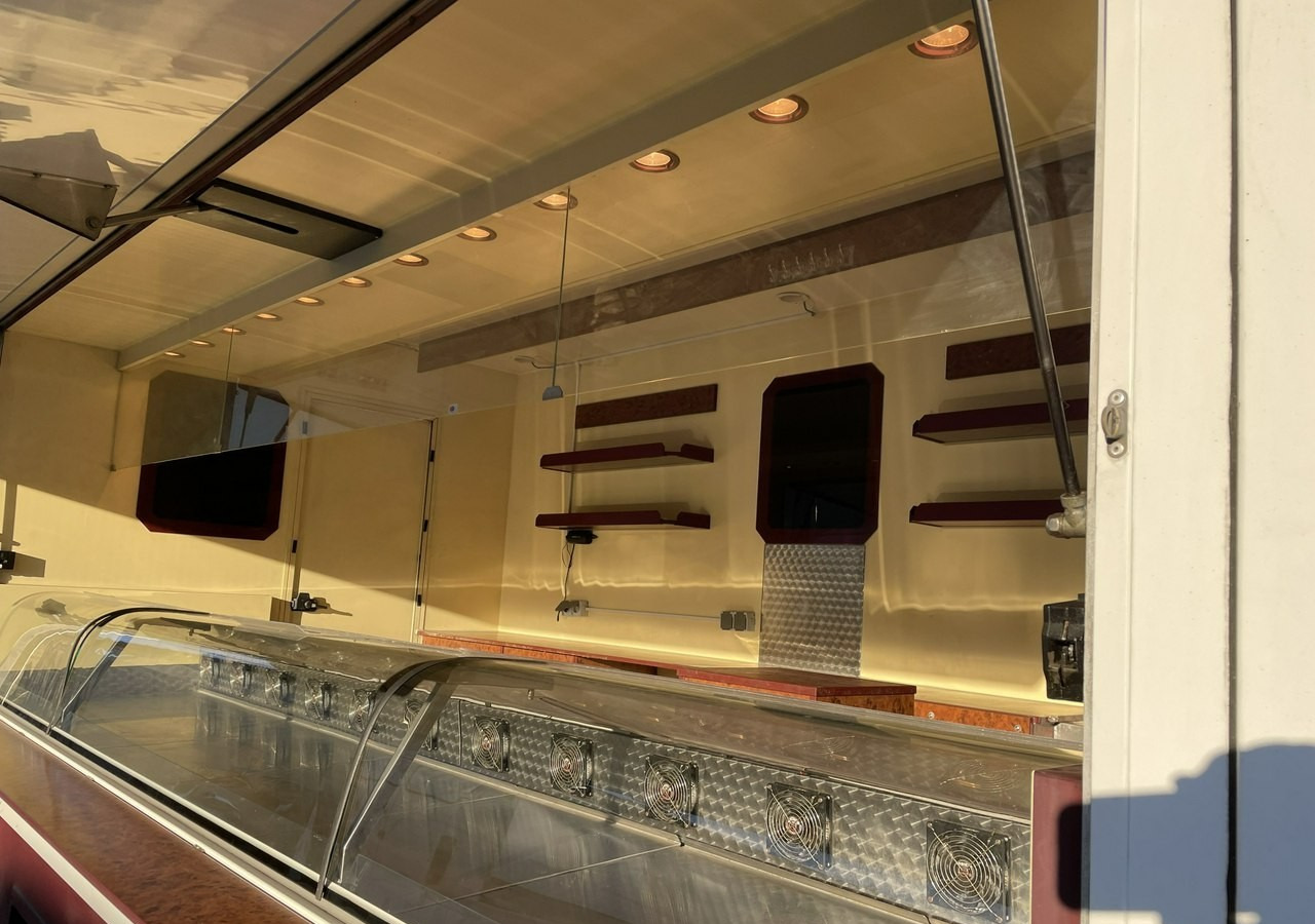 Fiat Ducato Autosklep Gastronomiczny food truck foodtruck sklep W-zas DMC3500 20 - Food truck: foto 5 Fiat Ducato Autosklep Gastronomiczny food truck foodtruck sklep W-zas DMC3500 20 - Food truck: foto 5