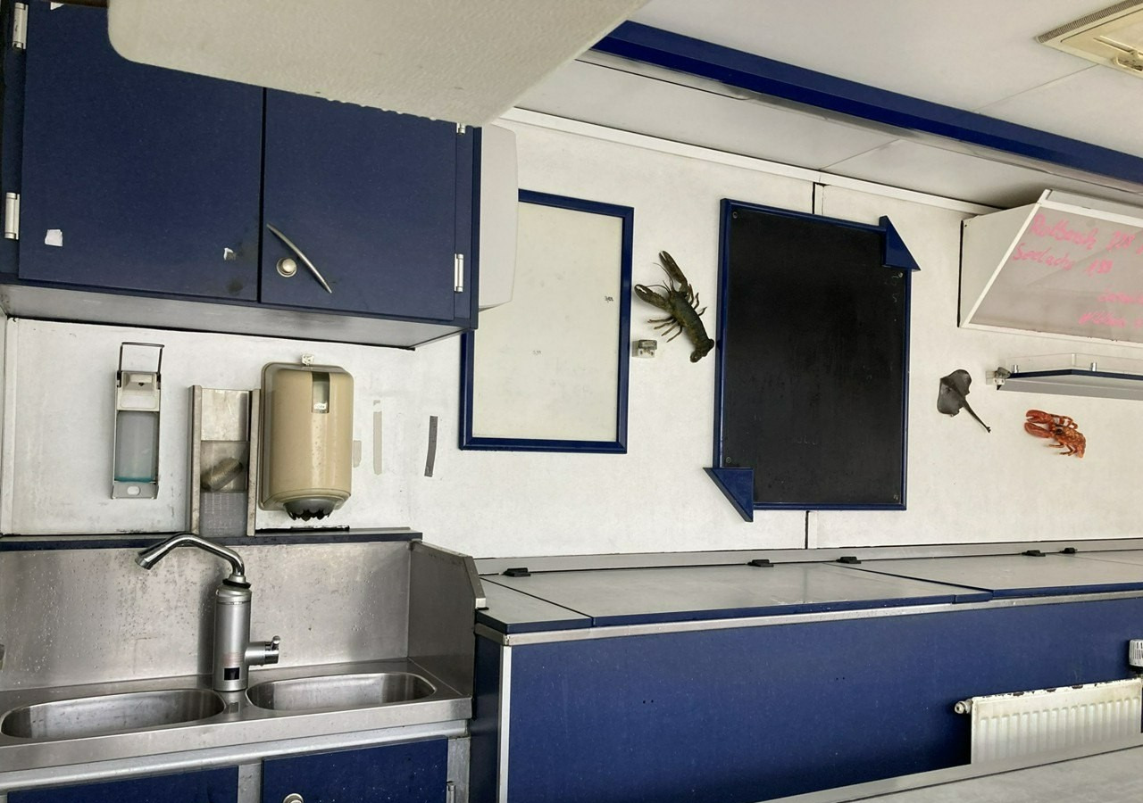 Fiat Ducato Autosklep mięso-ryba Gastronomiczny Food Truck Foodtruck sklep 2004 - Food truck, Veículo comercial: foto 3 Fiat Ducato Autosklep mięso-ryba Gastronomiczny Food Truck Foodtruck sklep 2004 - Food truck, Veículo comercial: foto 3