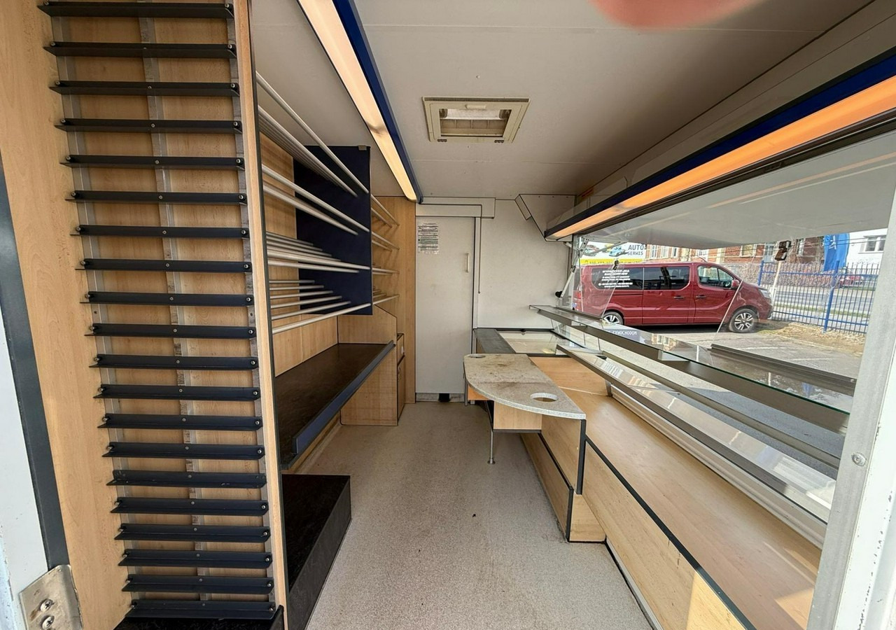 Fiat Ducato Autosklep pieczywa Gastronomiczny Food Truck Foodtruck sklep Borco - Food truck: foto 5 Fiat Ducato Autosklep pieczywa Gastronomiczny Food Truck Foodtruck sklep Borco - Food truck: foto 5