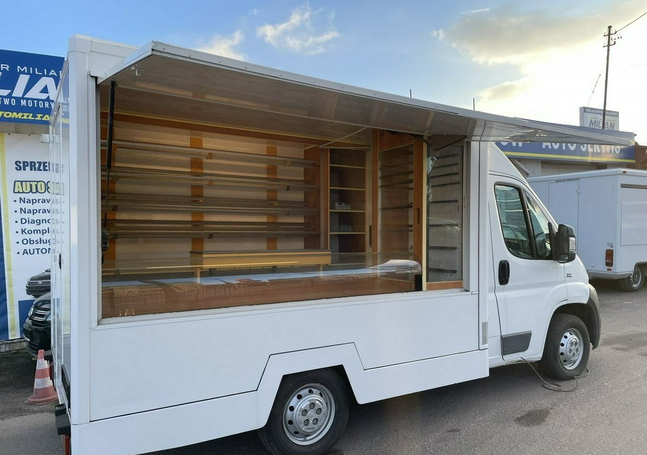 Fiat Ducato Autosklep pieczywa Gastronomiczny Food Truck Foodtruck sklep bar 201 - Food truck: foto 3 Fiat Ducato Autosklep pieczywa Gastronomiczny Food Truck Foodtruck sklep bar 201 - Food truck: foto 3