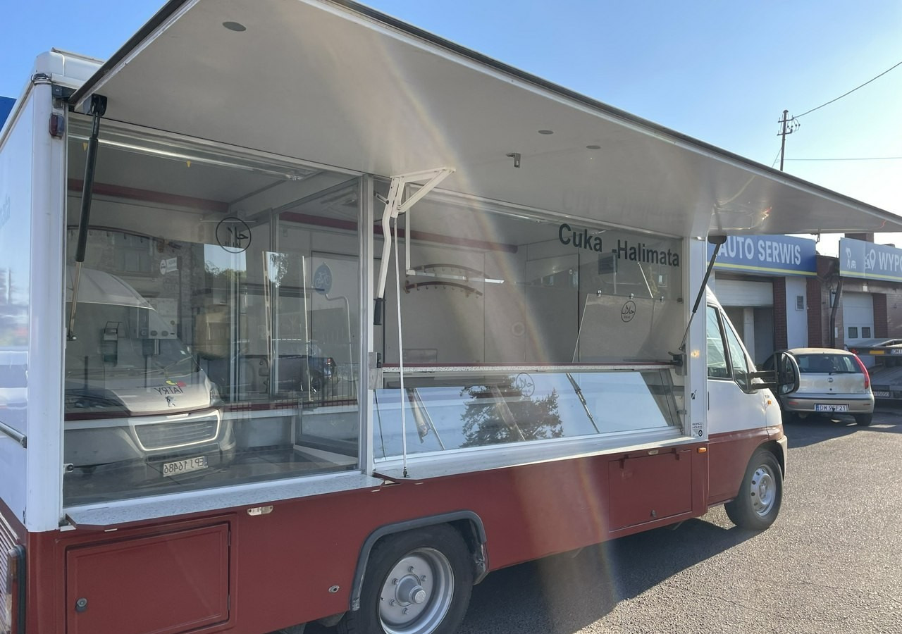 Fiat Ducato Autosklep wędlin Gastronomiczna food truck foodtruck W-zasil DMC 350 - Food truck: foto 2 Fiat Ducato Autosklep wędlin Gastronomiczna food truck foodtruck W-zasil DMC 350 - Food truck: foto 2