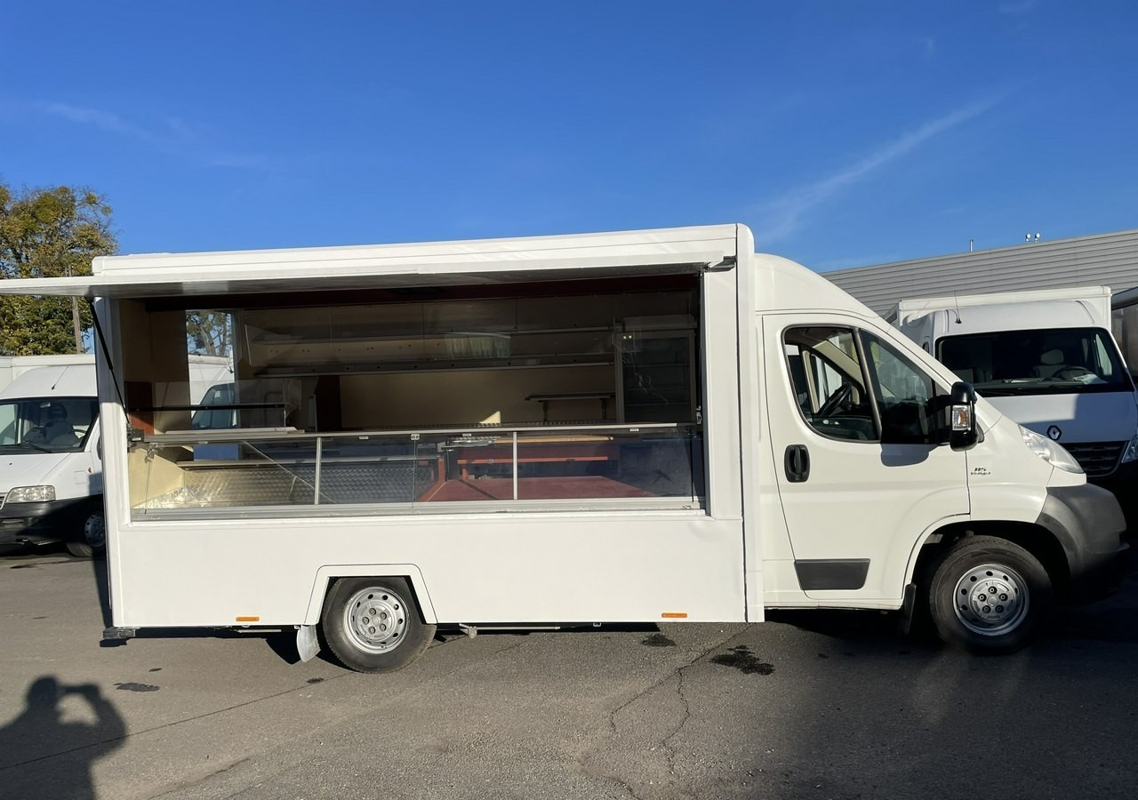 Fiat Ducato Autosklep wędlin Gastronomiczna food truck foodtruck sklep 118tkm 20 - Food truck: foto 4 Fiat Ducato Autosklep wędlin Gastronomiczna food truck foodtruck sklep 118tkm 20 - Food truck: foto 4