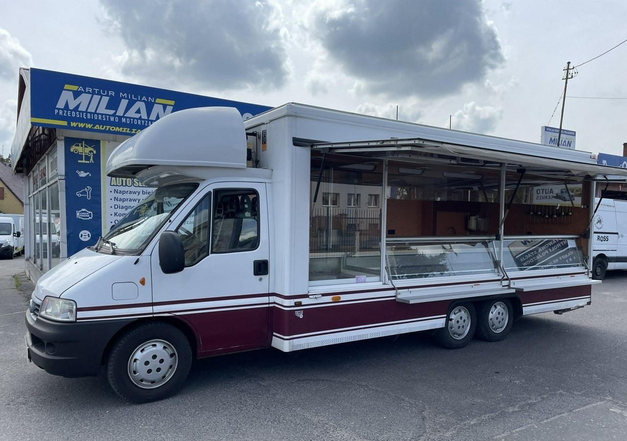 Fiat Ducato Autosklep wędlin Gastronomiczny Food Truck Foodtruck 55122km Borco20 - Food truck: foto 1 Fiat Ducato Autosklep wędlin Gastronomiczny Food Truck Foodtruck 55122km Borco20 - Food truck: foto 1