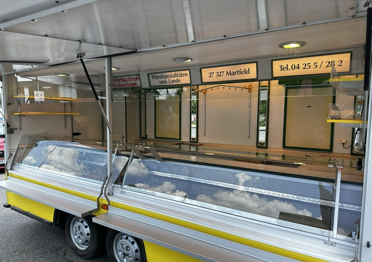 Fiat Ducato Autosklep wędlin sklep bar Gastronomiczny Food Truck Foodtruck Borco - Food truck: foto 3 Fiat Ducato Autosklep wędlin sklep bar Gastronomiczny Food Truck Foodtruck Borco - Food truck: foto 3