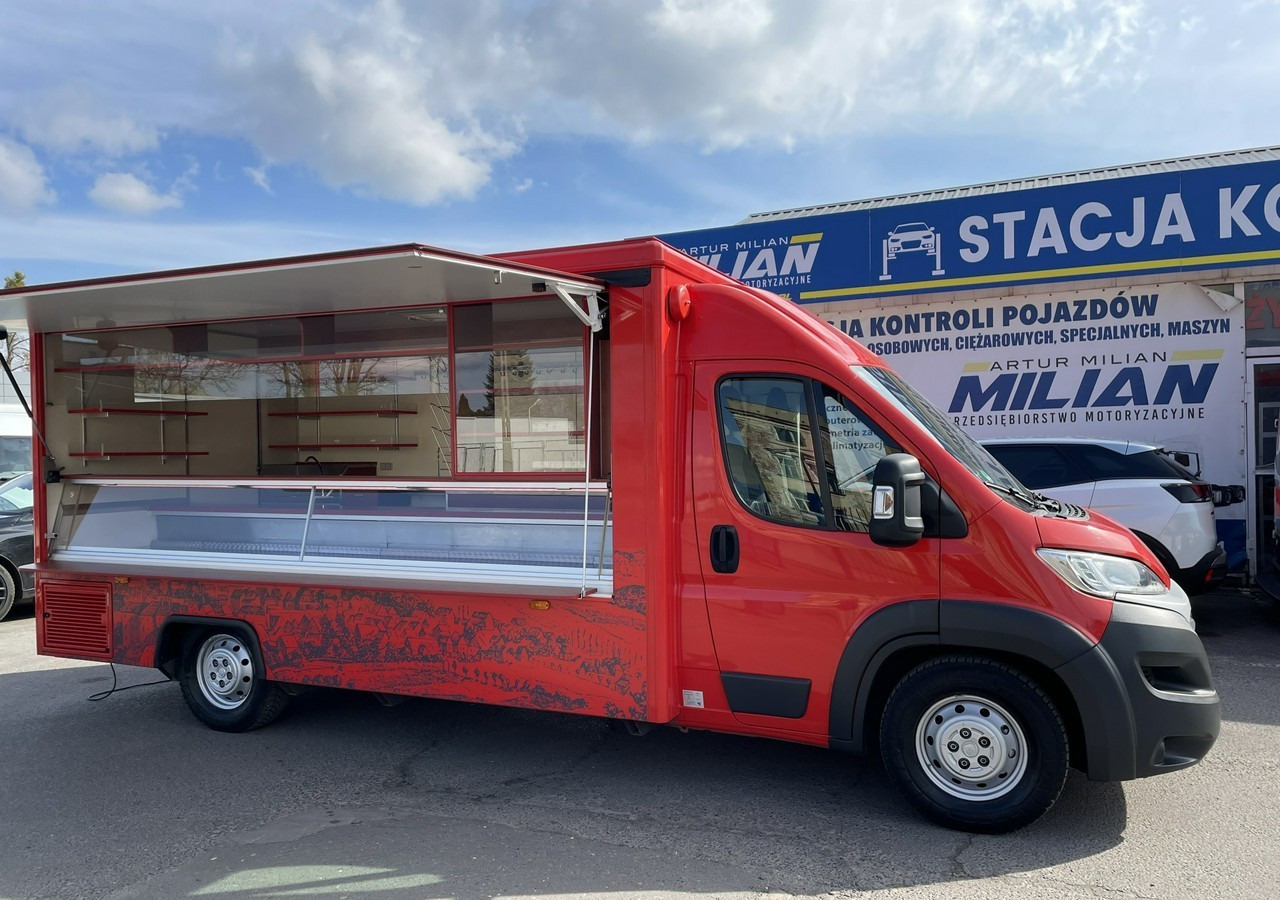 Fiat Ducato Autosklep wędliny Gastronomiczny Food Truck Foodtruck sklep Borco 20 - Food truck: foto 3 Fiat Ducato Autosklep wędliny Gastronomiczny Food Truck Foodtruck sklep Borco 20 - Food truck: foto 3