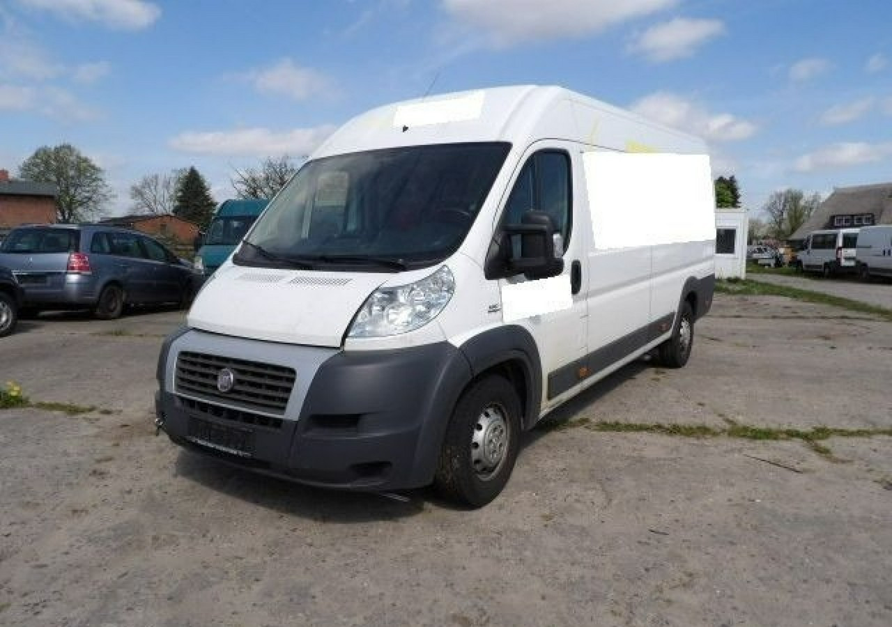 Fiat Ducato Ducato 2.3 JTD Mega Max 6-biegów 2014 - Furgão: foto 1 Fiat Ducato Ducato 2.3 JTD Mega Max 6-biegów 2014 - Furgão: foto 1
