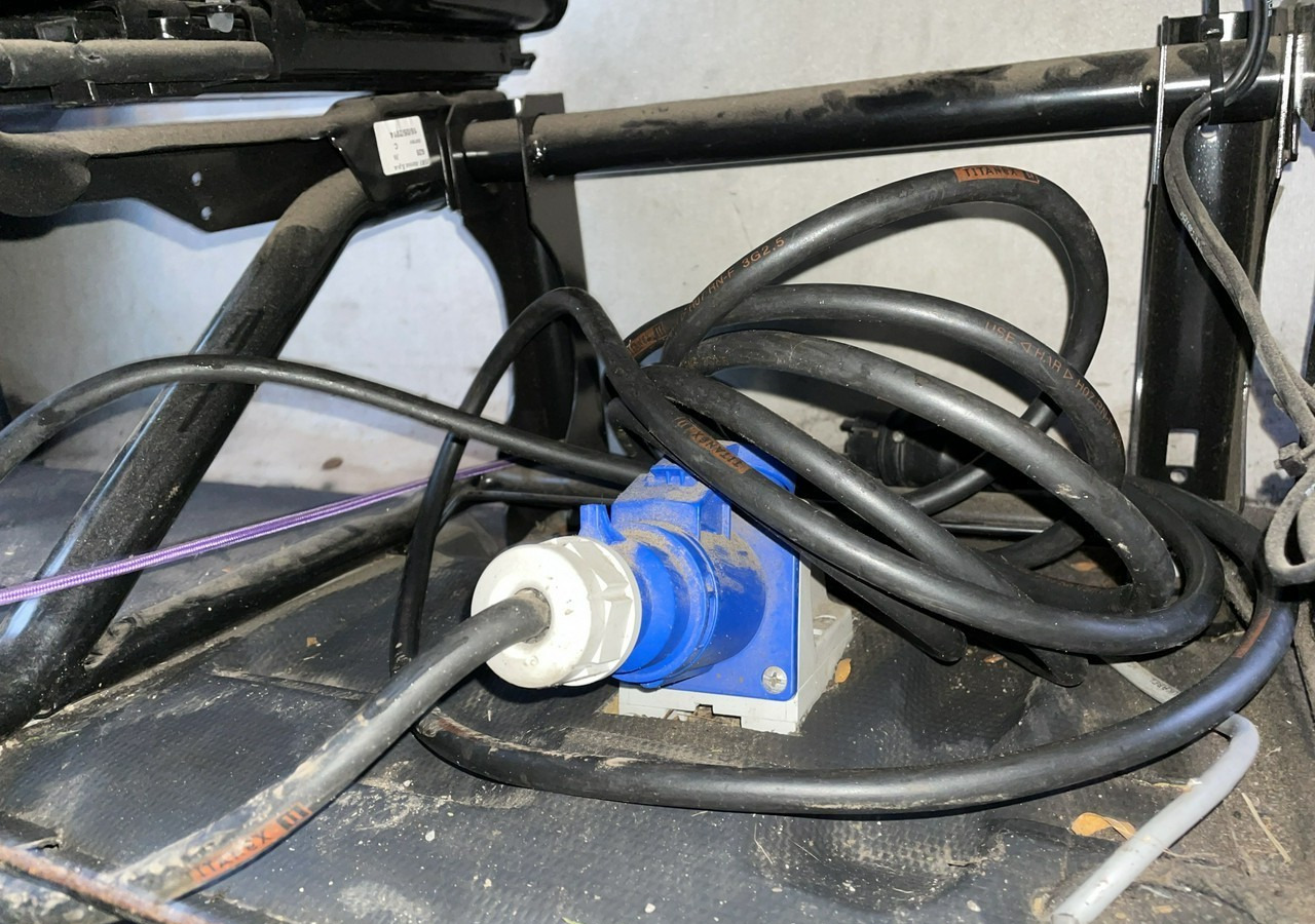 Carrinha frigorífica Fiat Ducato Ducato 3.0-180KM Chłodnia Konvekta Model 2015: foto 15 Carrinha frigorífica Fiat Ducato Ducato 3.0-180KM Chłodnia Konvekta Model 2015: foto 15