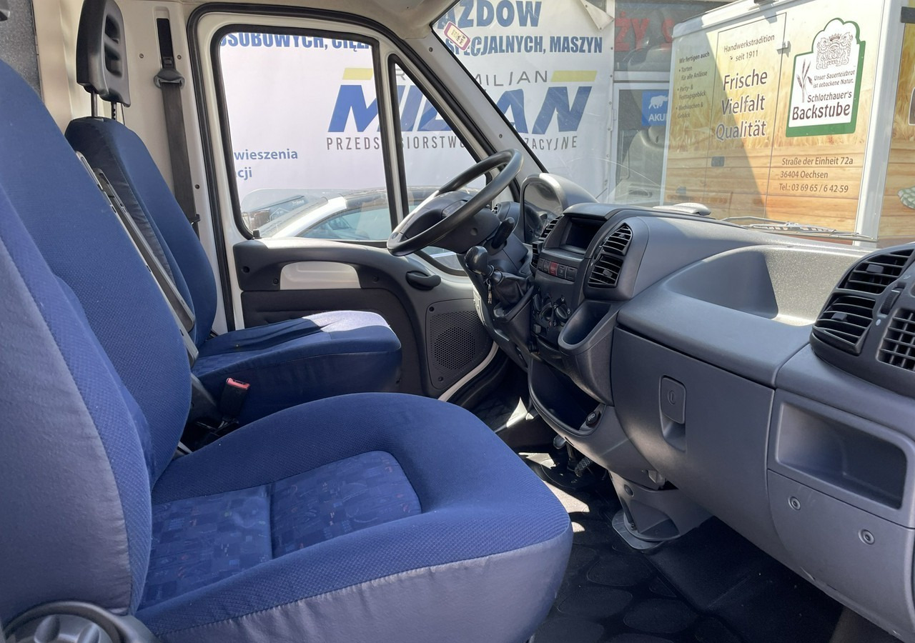 Fiat Ducato Ducato Autosklep wędlin Gastronomiczny Food Truck Foodtruck Sklep 20 - Food truck: foto 5 Fiat Ducato Ducato Autosklep wędlin Gastronomiczny Food Truck Foodtruck Sklep 20 - Food truck: foto 5
