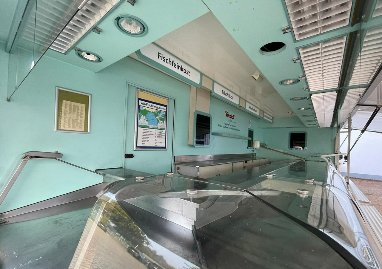 Fiat Ducato Ducato Autosklep wędlin Gastronomiczny Food Truck Foodtruck sklep ba - Food truck: foto 5 Fiat Ducato Ducato Autosklep wędlin Gastronomiczny Food Truck Foodtruck sklep ba - Food truck: foto 5